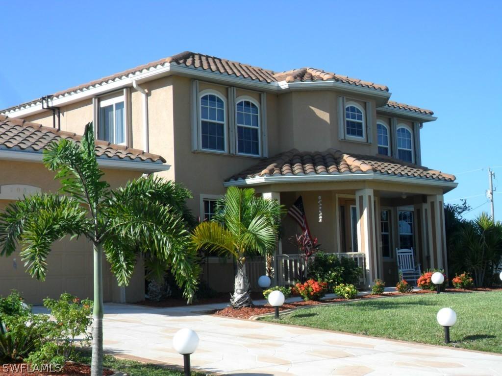 2004 SW 12th Ter., Cape Coral, FL 33991