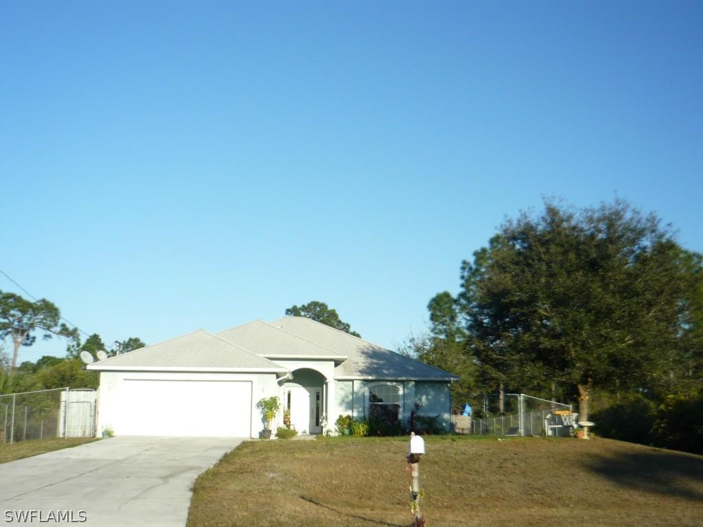 641 Columbus Blvd., Lehigh Acres, FL 33974