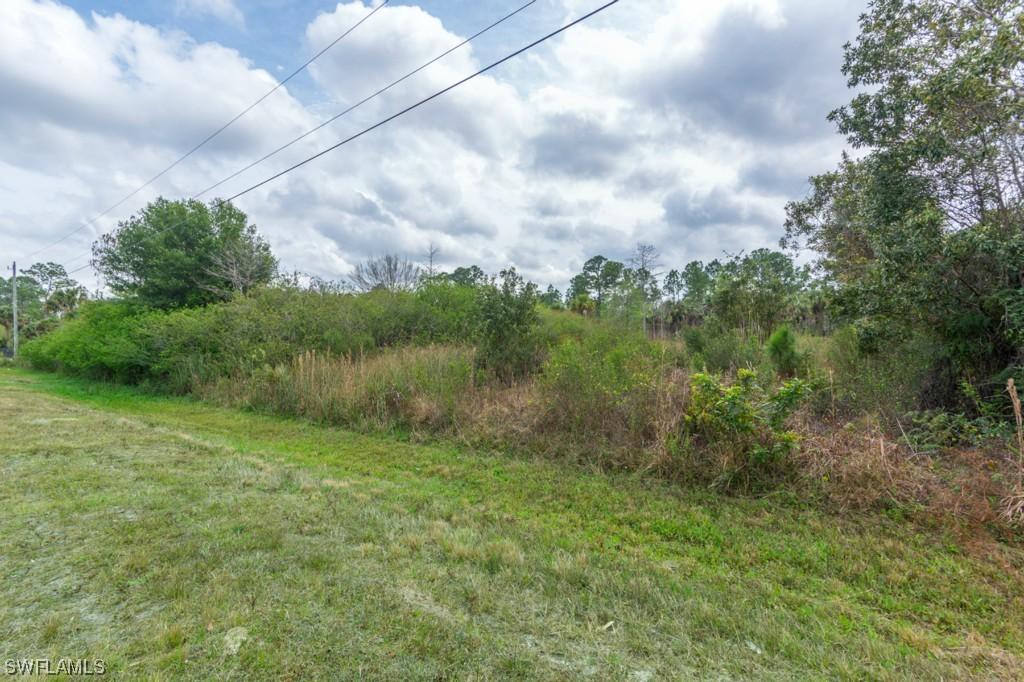 10th Ave., Naples, FL 34120