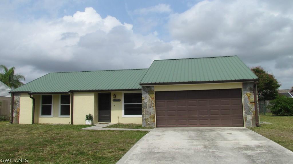 15719 Coral Vine Ln., Fort Myers, FL 33905