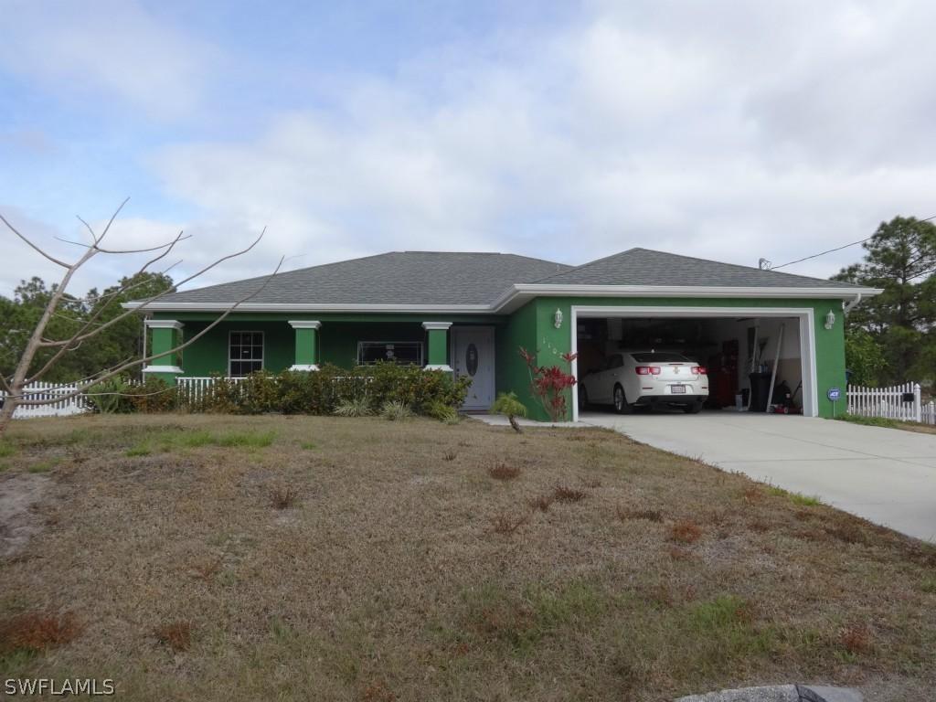 1107 Ectone St., Lehigh Acres, FL 33974