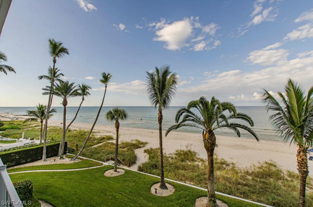 2011 Gulf Shore Blvd. #33, Naples, FL 34102