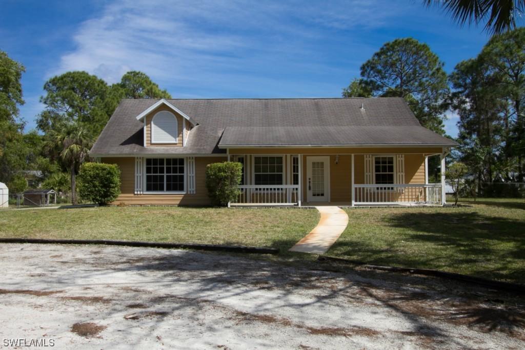 660 8th St., Naples, FL 34117