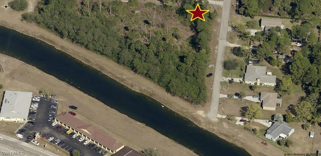 413 Magnolia Ave., Lehigh Acres, FL 33972