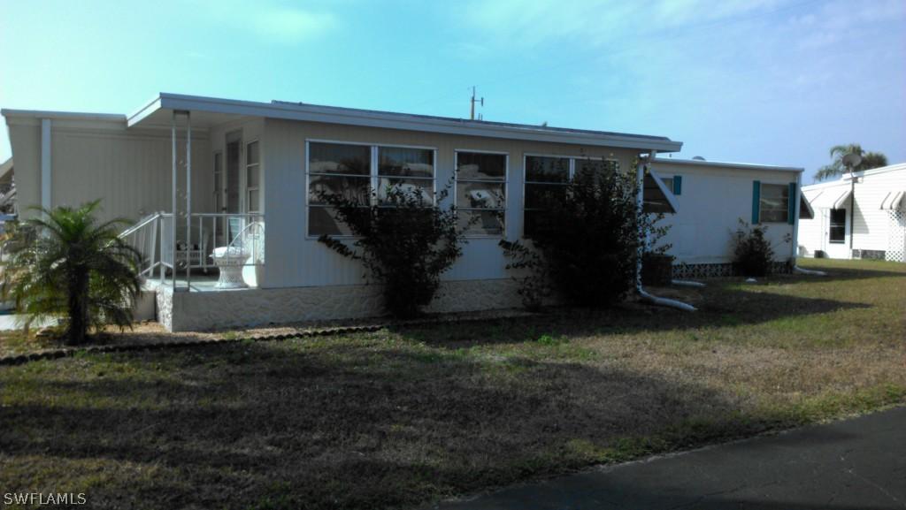 2765 Indianwood Dr., Fort Myers, FL 33917