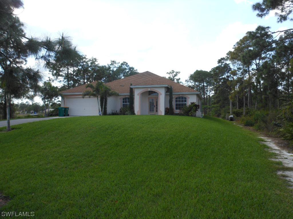 4487 20th St., Naples, FL 34120