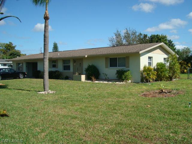 1512 Canal St., Lehigh Acres, FL 33936