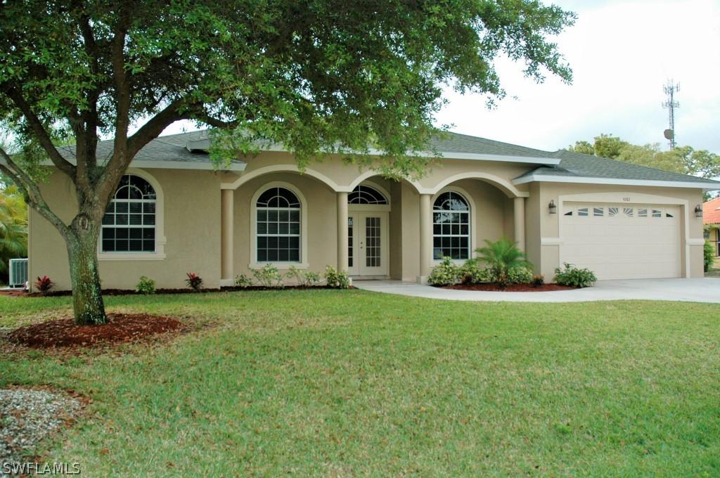 4282 25th Ave., Naples, FL 34116