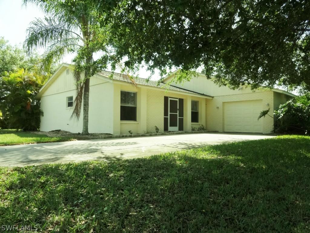 3301 SE 4th Ave., Cape Coral, FL 33904