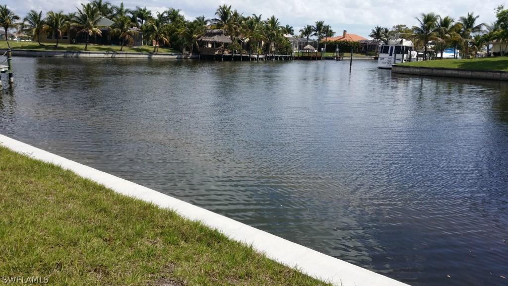 2736 SW 25th St., Cape Coral, FL 33914