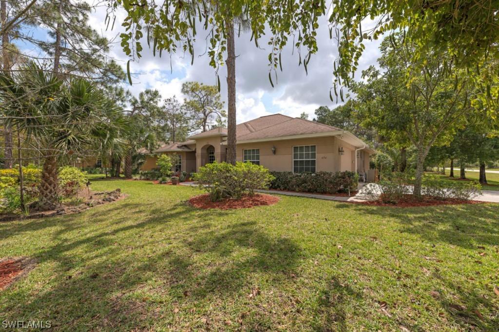 694 Pine Crest Ln., Naples, FL 34104