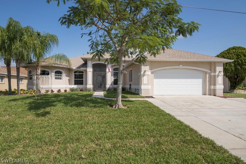 1017 SE 22nd Ter., Cape Coral, FL 33990