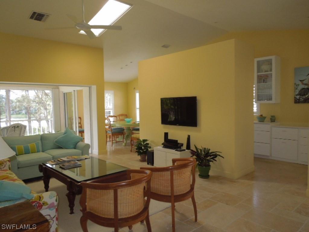 350 Bay Forest Dr. #202, Naples, FL 34110