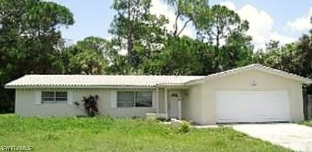 114 Lincoln Ave., Lehigh Acres, FL 33936
