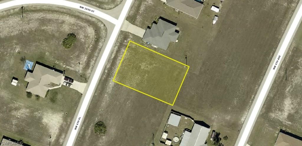 2829 NW 6th Pl., Cape Coral, FL 33993