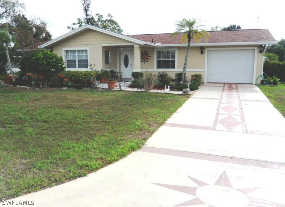 176 Bermont Ave., Lehigh Acres, FL