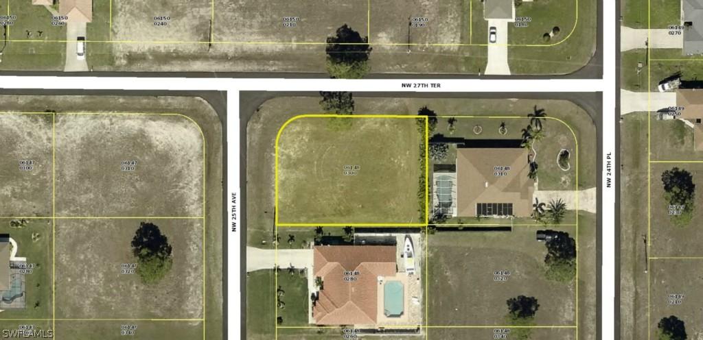 2418 NW 27th Ter., Cape Coral, FL 33993