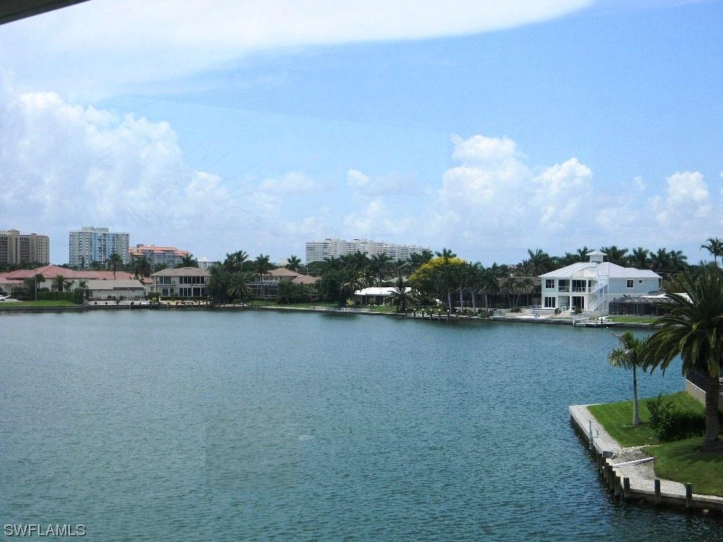 1030 Coronado Ct., Marco Island, FL 34145