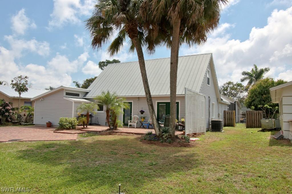 4112 Dale Ave., Naples, FL 34112