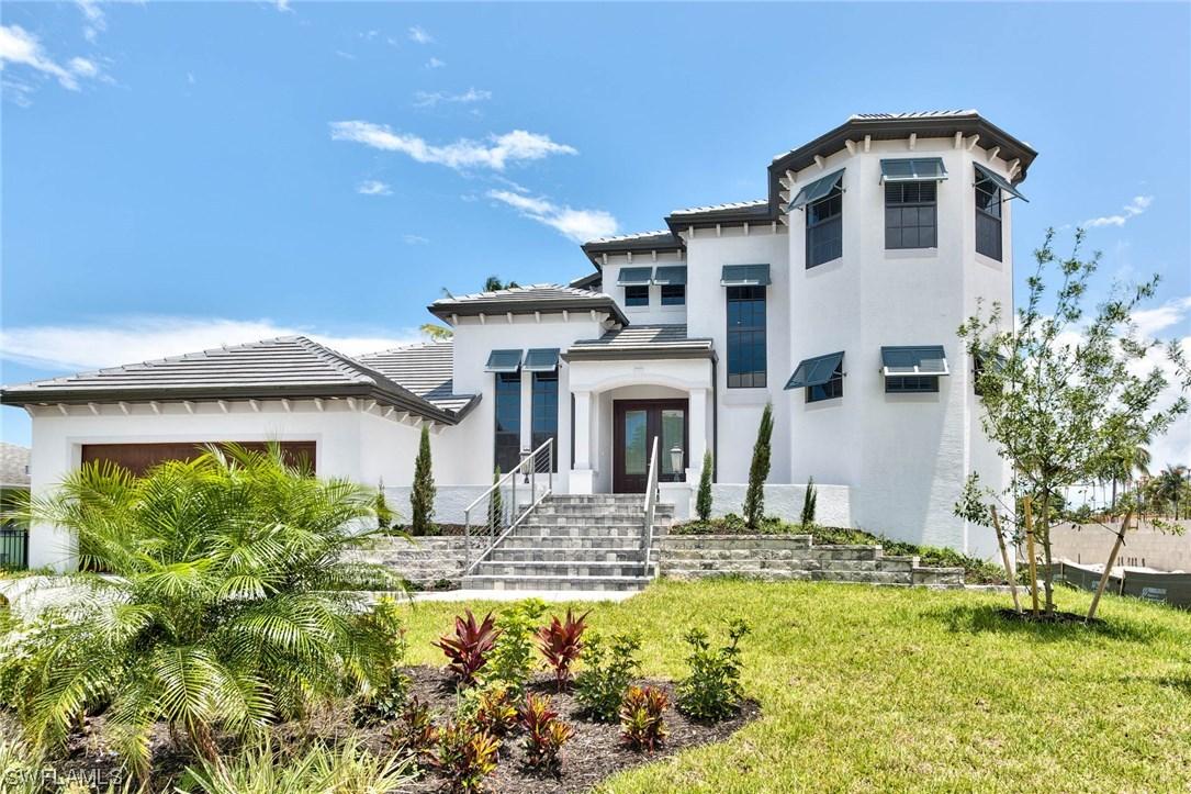 427 Willet Ave., Naples, FL 34108