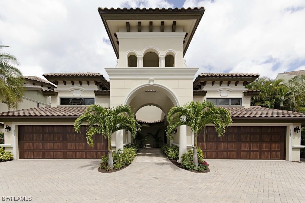 1313 Chesapeake Ave. #4-B, Naples, FL 34102