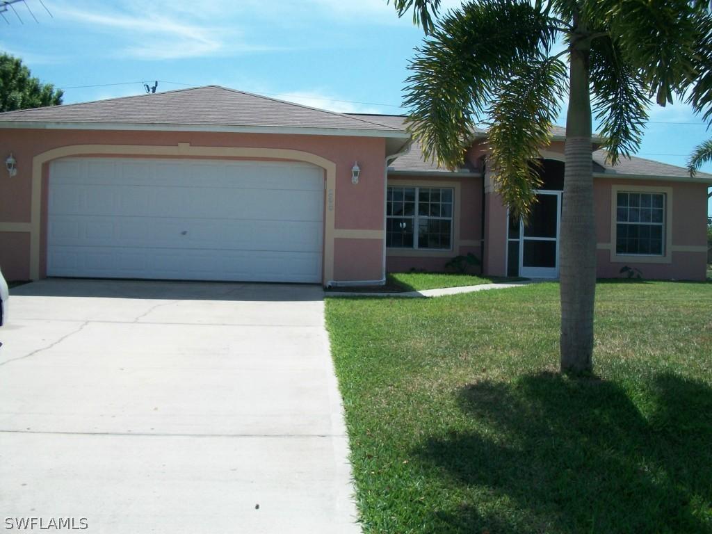 200 NW 11th Ter., Cape Coral, FL 33993