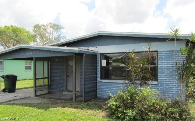 3212 Dora St., Fort Myers, FL 33916