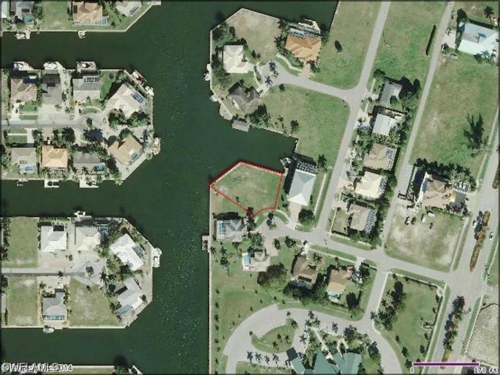 1710 Hawaii Ct., Marco Island, FL 34145