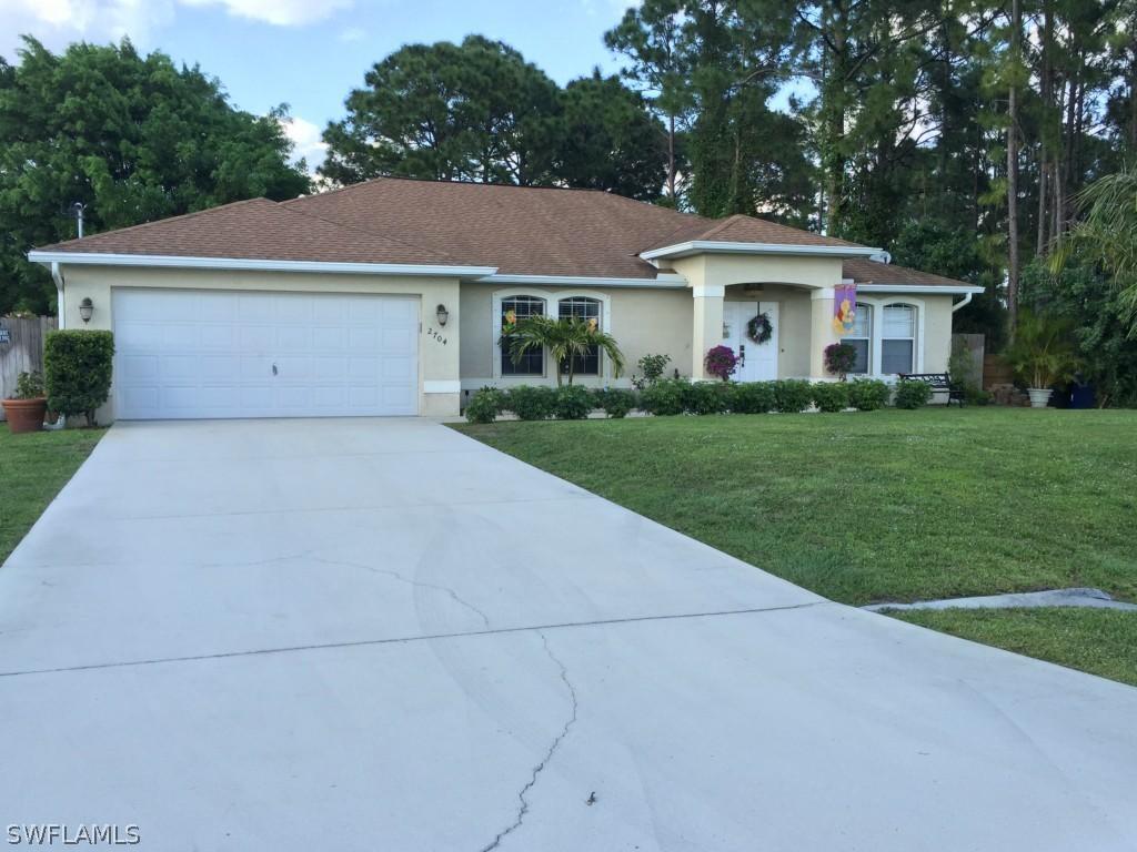 2704 14th St., Lehigh Acres, FL 33976