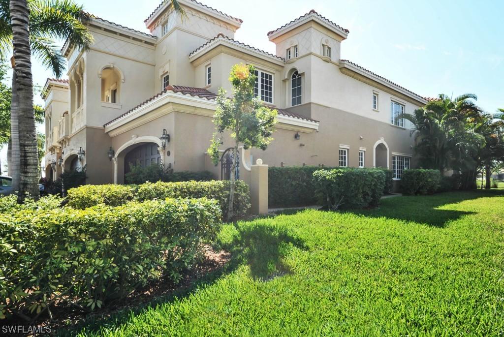 9293 Menaggio Ct. #102, Naples, FL 34114