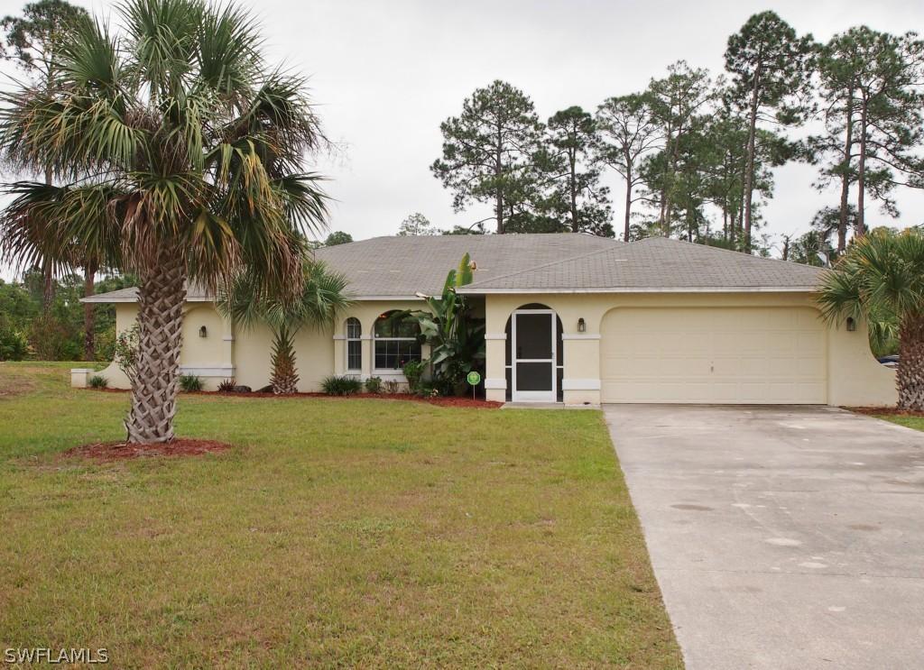 714 Maple Ave., Lehigh Acres, FL 33972