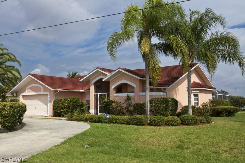 1109 SE 28th Ter., Cape Coral, FL 33904