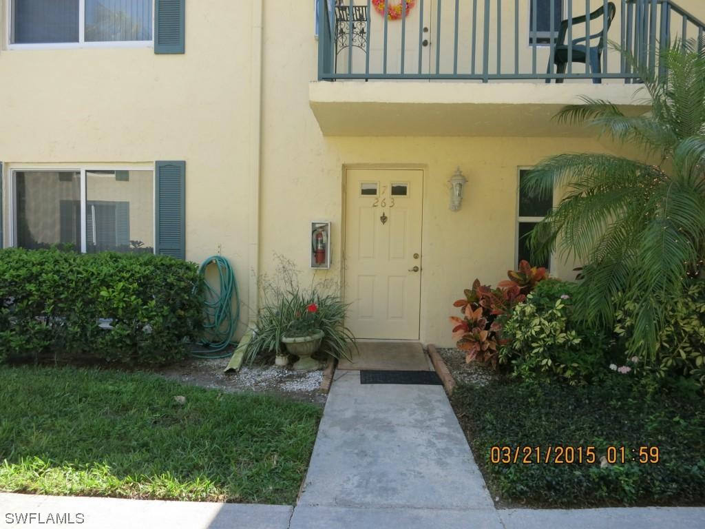 263 #7 Candycane Ln., Naples, FL 34112