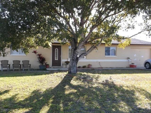 430 Alabama Rd., Lehigh Acres, FL 33936