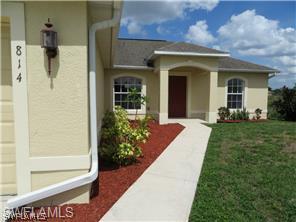 814 Chapel Ave., Lehigh Acres, FL 33971
