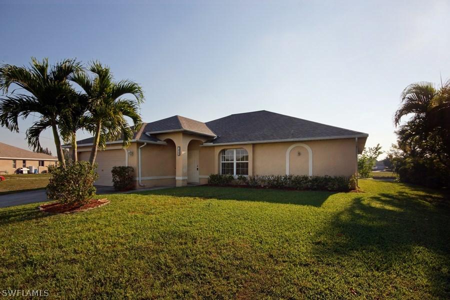 1409 SW 11th Ct., Cape Coral, FL 33991