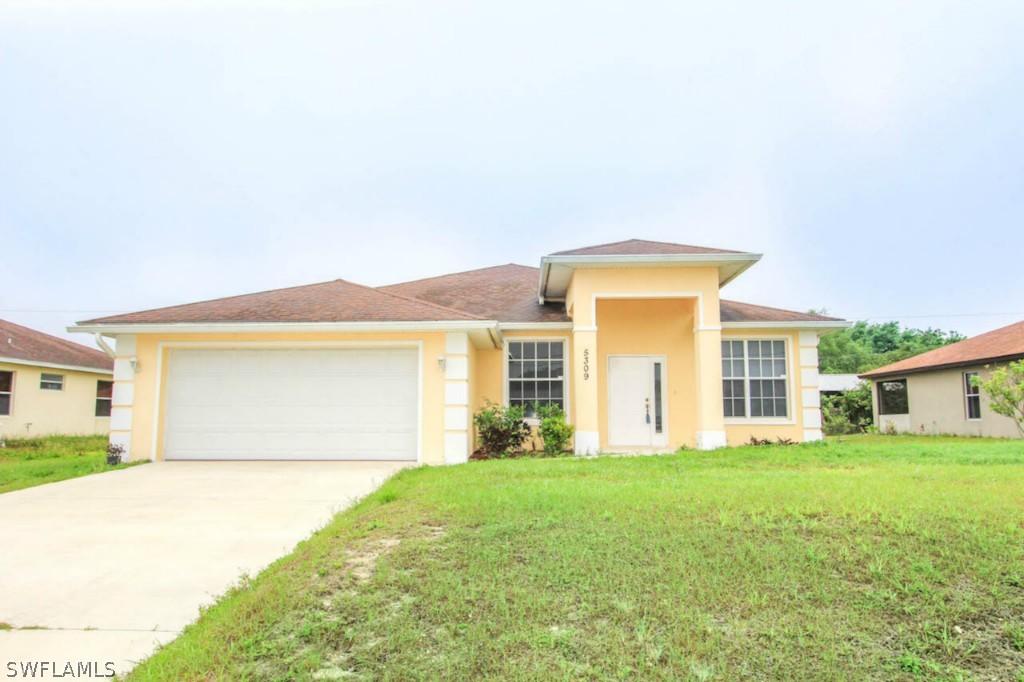 5309 7th St., Lehigh Acres, FL 33971