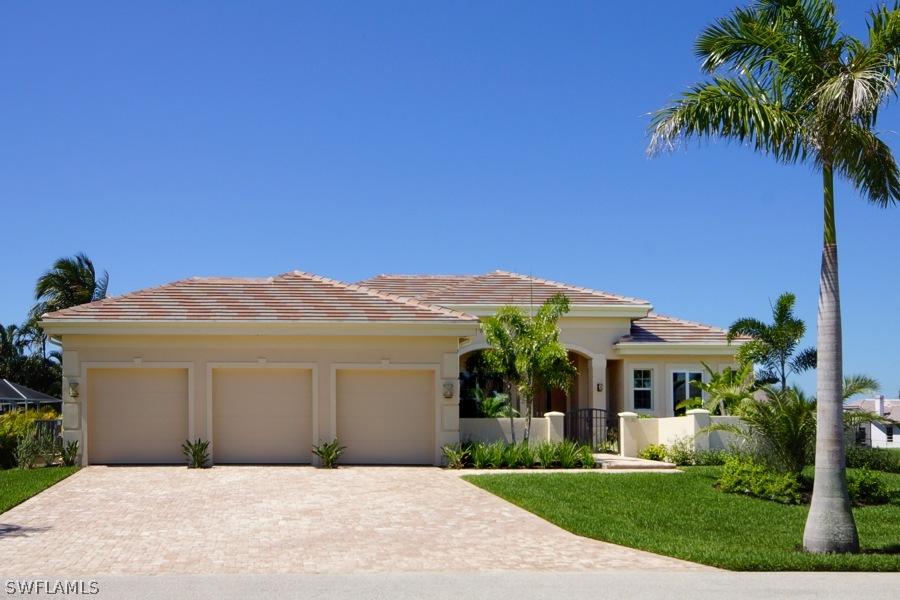 2738 SW 28th Pl., Cape Coral, FL 33914