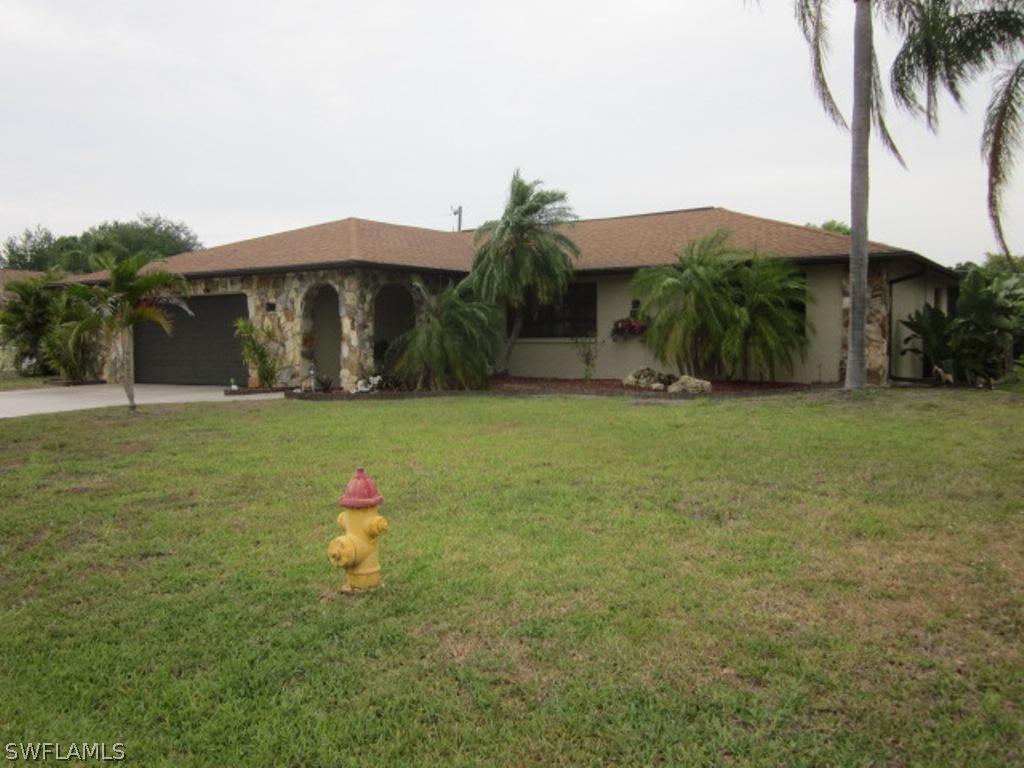 811 SE 34th Ter., Cape Coral, FL 33904