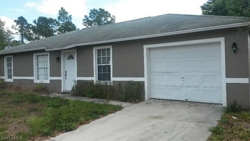 2318 Irving Ave., Alva, FL 33920