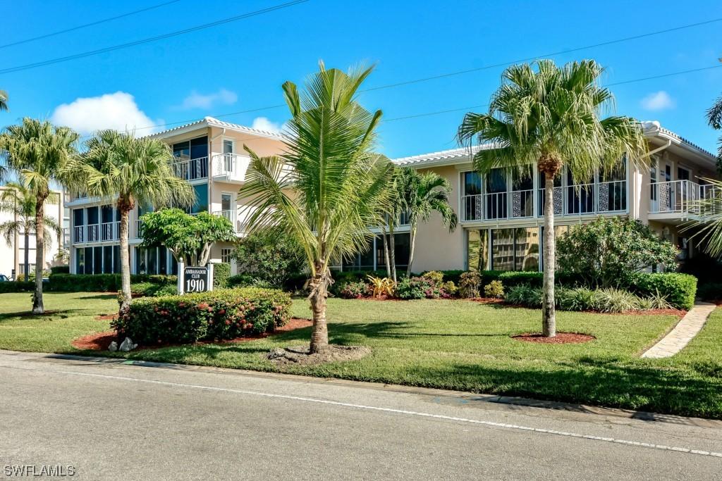 1910 Gulf Shore Blvd. #308, Naples, FL 34102