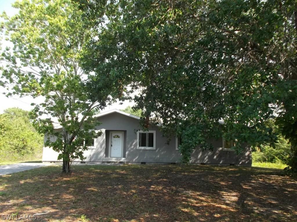 2510 9th St., Lehigh Acres, FL 33976