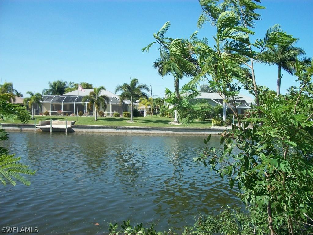 509 SE 21st St., Cape Coral, FL 33990