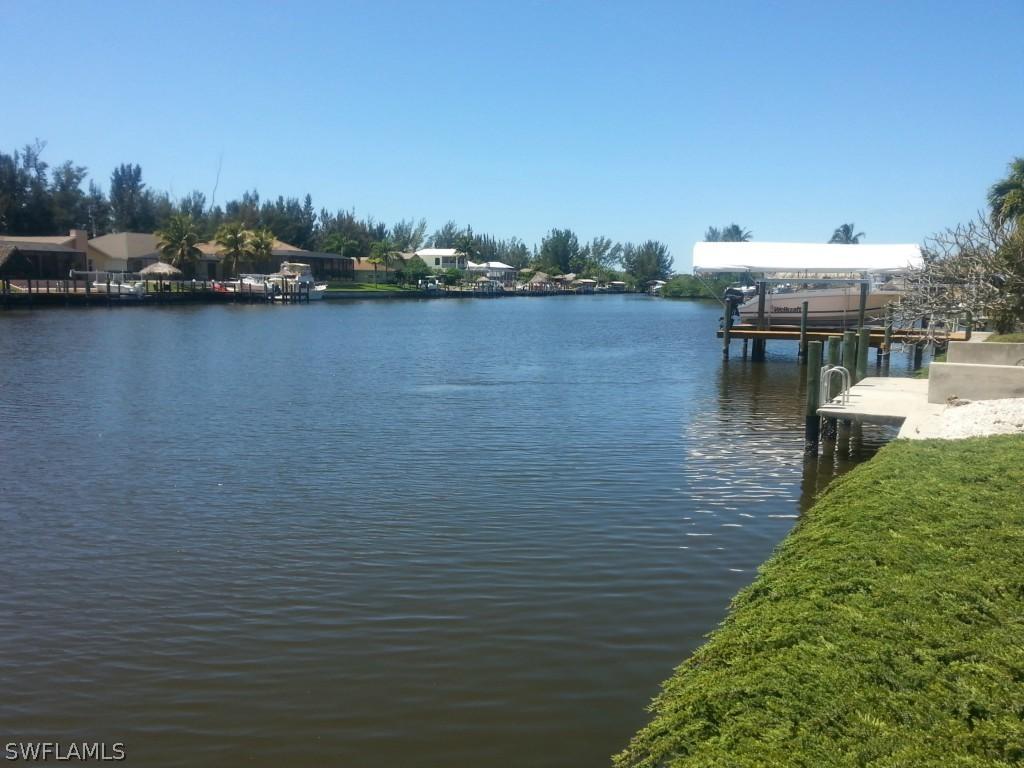 3318 SW 7th Ln., Cape Coral, FL 33991