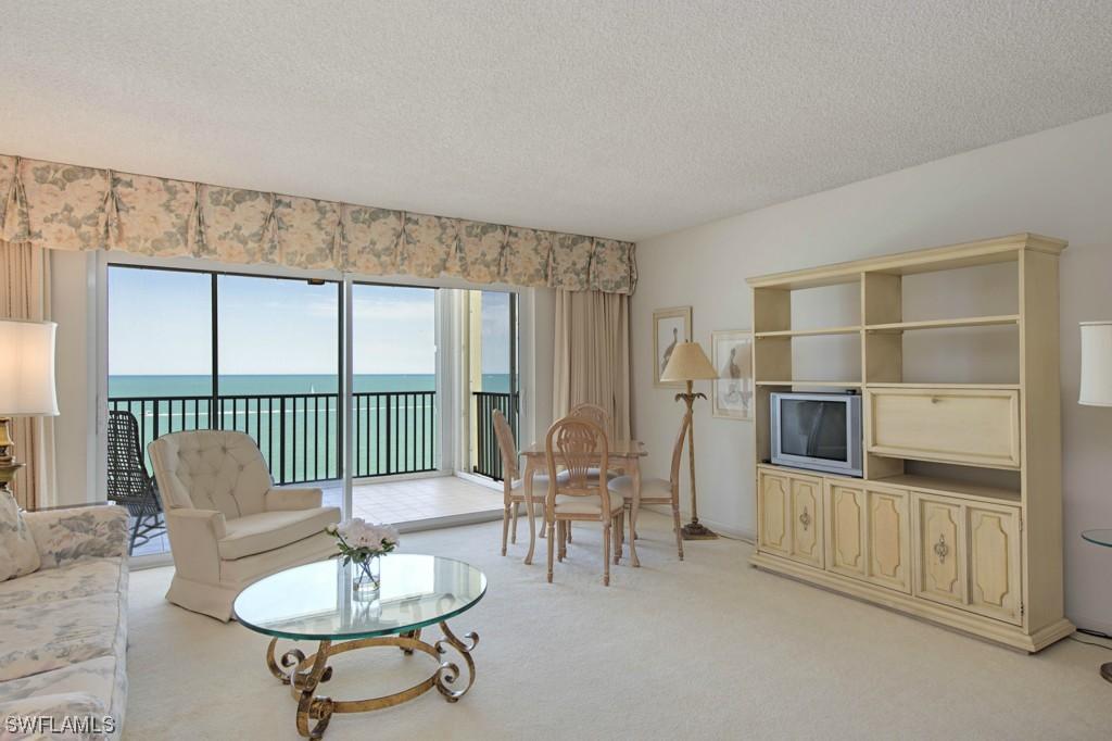 1717 Gulf Shore Blvd. #803, Naples, FL 34102