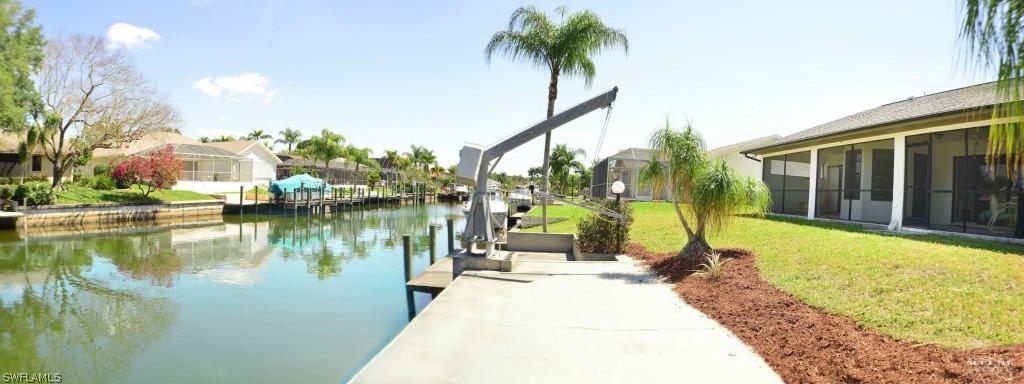 2109 SE 10th Ln., Cape Coral, FL 33990