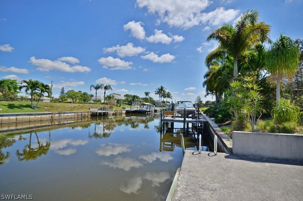 1113 SE 16th St., Cape Coral, FL 33990