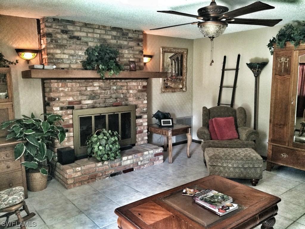 340 5th St., Naples, FL 34117