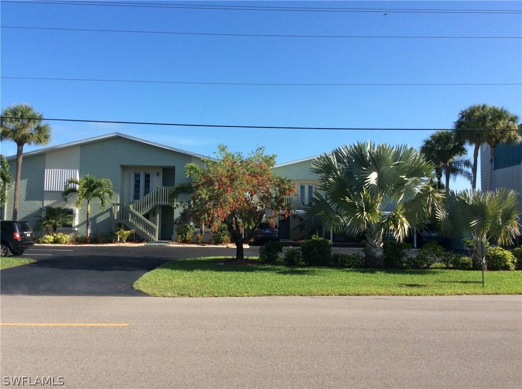 1409 SE 46th Ln. #108, Cape Coral, FL 33904