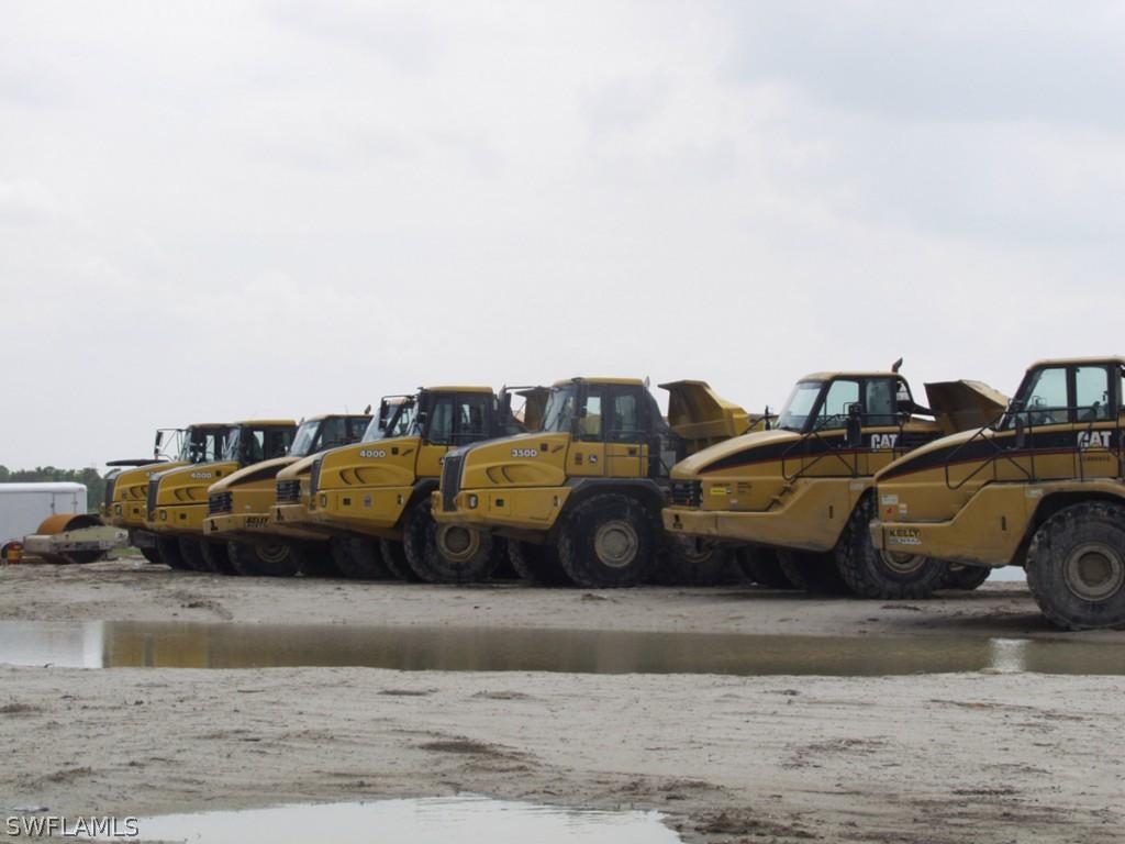 2301 SW 18th Ter., Cape Coral, FL 33991